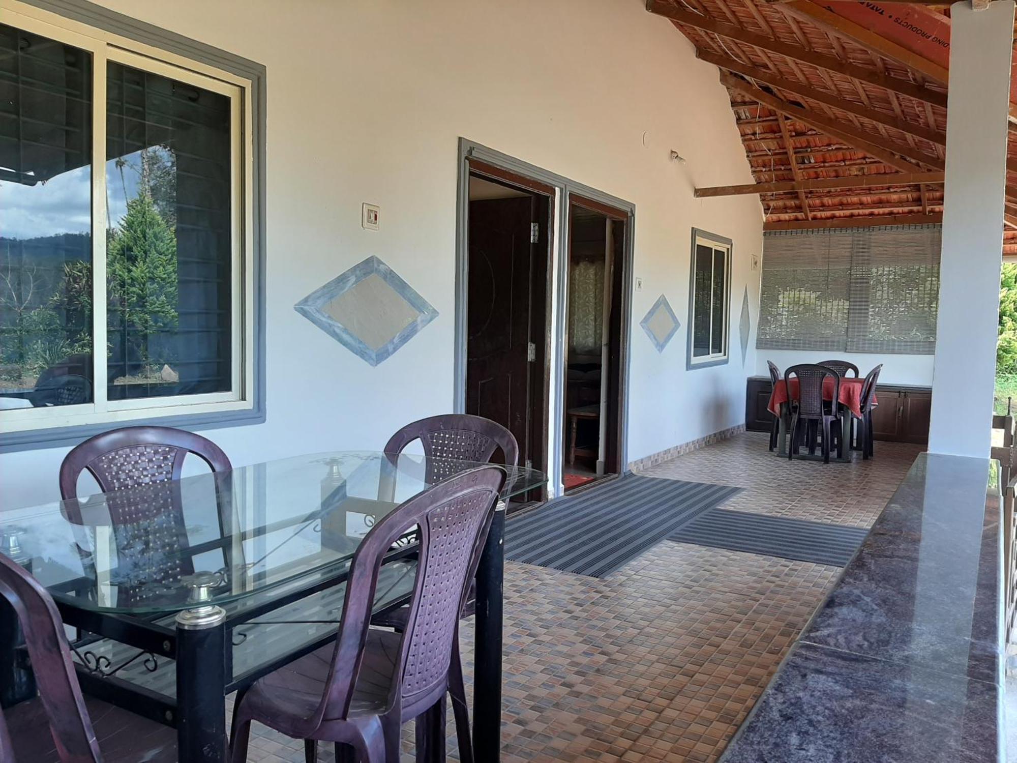 Sunrise Villa Coorg มาดิเครี ห้อง รูปภาพ